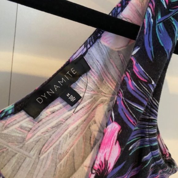 Tropical flower dress - Picture 3 of 4